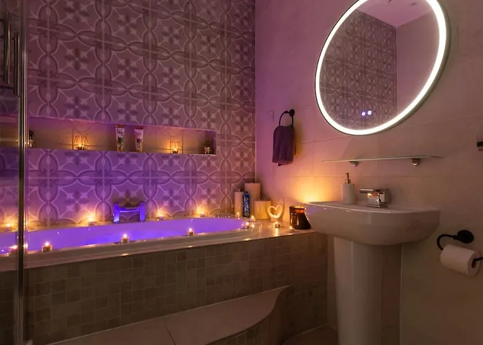 Apartmán Luxury With Jacuzzi